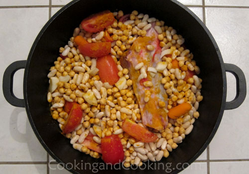 Abgoosht (Persian Lamb Shank and Potato Stew) Abgoosht (Persian Lamb Shank and Potato Stew)