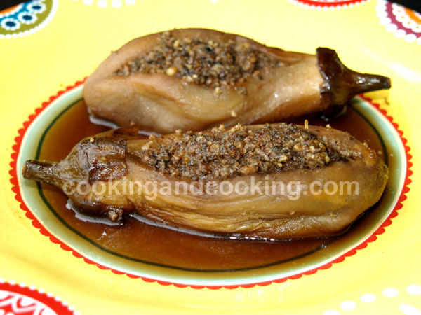 Bademjan Kabab (Persian Stuffed Eggplant with Walnuts) Bademjan Kabab (Persian Stuffed Eggplant with Walnuts)