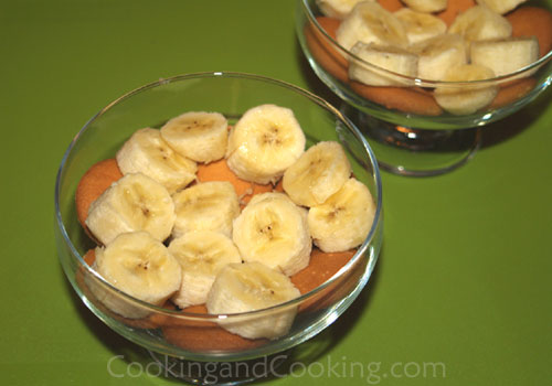 Banana Custard Pudding