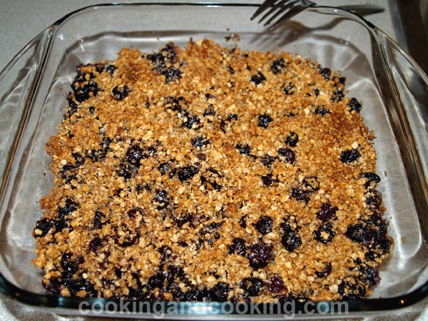 Blueberry Crisp