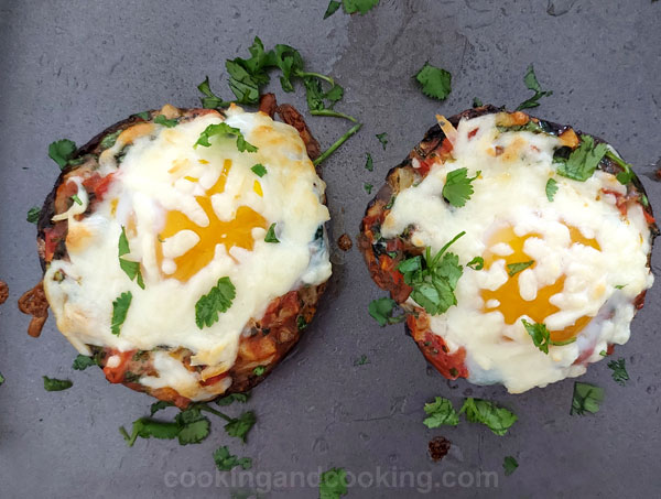 Breakfast Stuffed Portobello Mushrooms