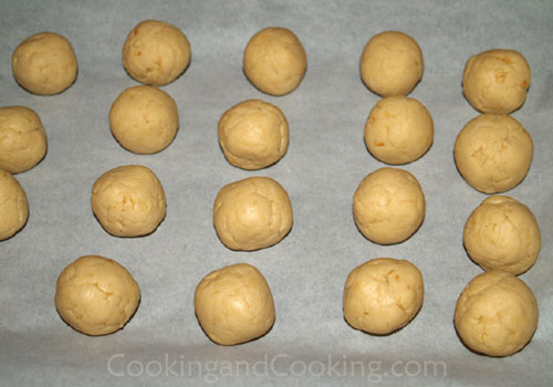 Cookie Ball Pops Cookie Ball Pops