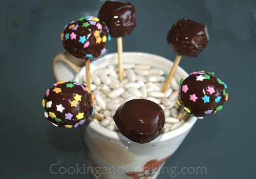Cookie Ball Pops Cookie Ball Pops