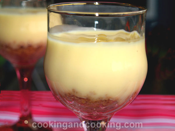 Custard Biscuit Pudding