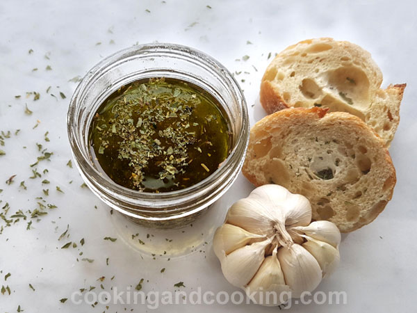 Garlic Dipping Oil