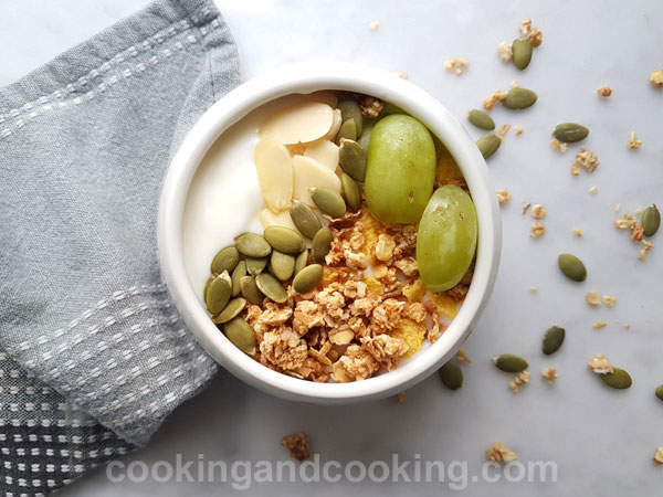 Granola Yogurt Breakfast Bowl