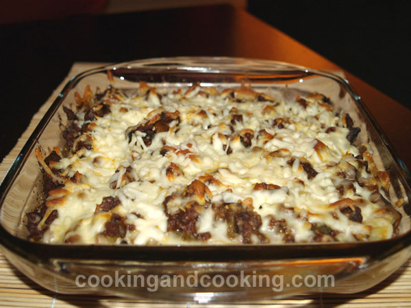 Ground Beef and Potato Casserole