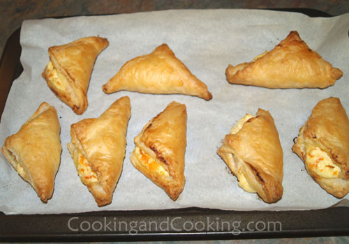 Jam and Ricotta Puff Pastry Jam and Ricotta Puff Pastry