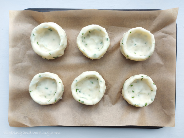 Mashed Potato Cups with Ground Beef