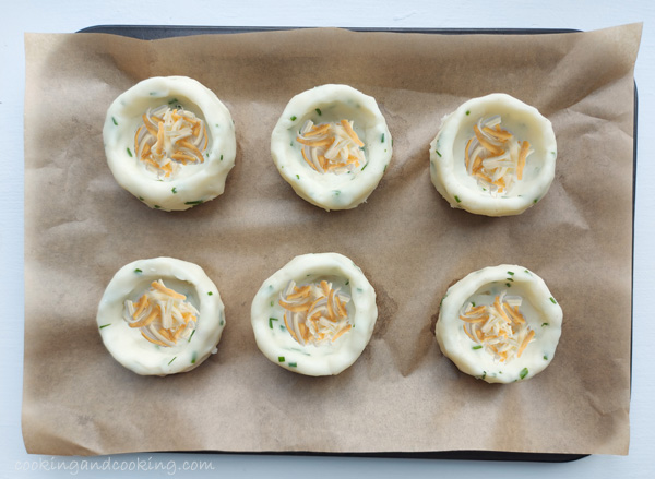 Mashed Potato Cups with Ground Beef