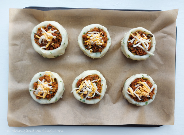 Mashed Potato Cups with Ground Beef