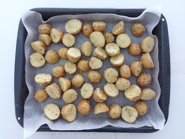 Parmesan Garlic Roasted Potatoes