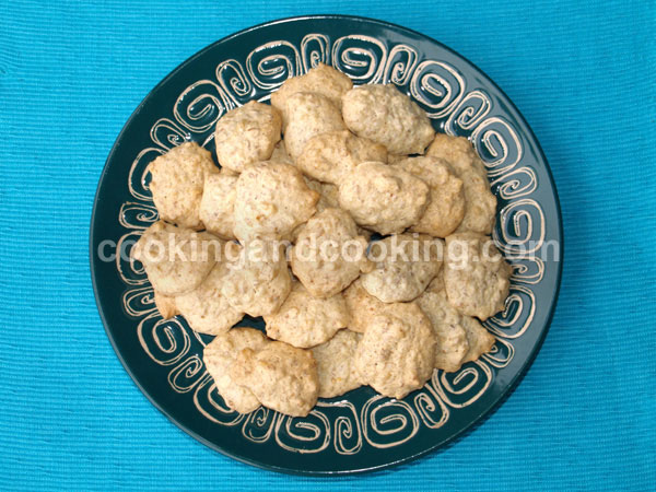 Persian Walnut Cookies Persian Walnut Cookies