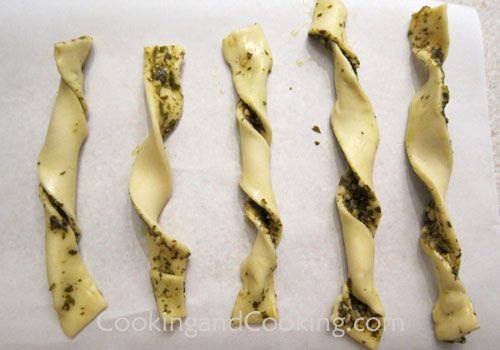 Pesto Pastry Twists Pesto Pastry Twists