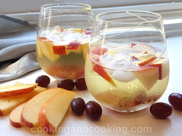 Quick White Sangria