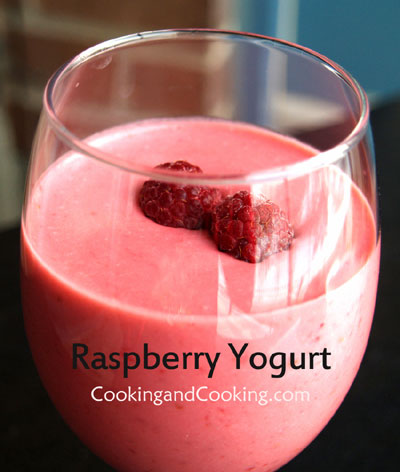 Raspberry Yogurt Smoothie