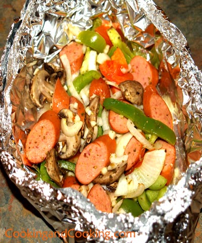 Sausage-and-Vegetables-in-Foil-Packet