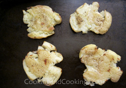 Smashed Potatoes with Cheese