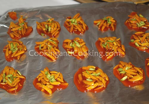 Sohan Asali (Persian Almond Candy) Sohan Asali (Persian Almond Candy)