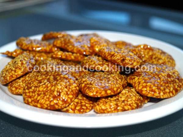 Sohan Konjedi (Persian Sesame Candy)