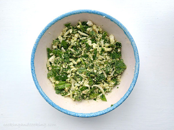 Spinach and Feta Cheese Crisps